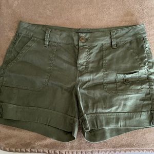 Anthropologie Level 99 Green Military Shorts